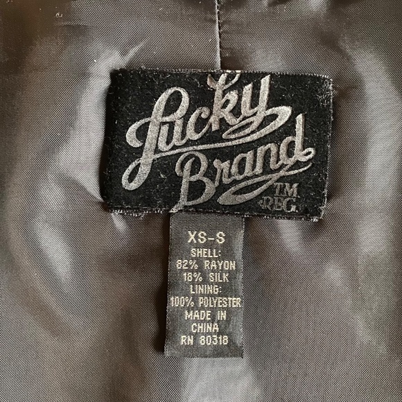 NWOT Lucky Brand black velvet bolero with embroidered peacock on back Size XS/S - Picture 8 of 12